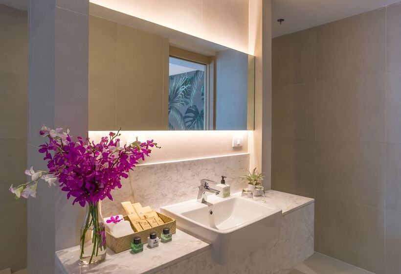 풀장 전망 디럭스 룸, Panan Krabi Resort   Sha Extra Plus