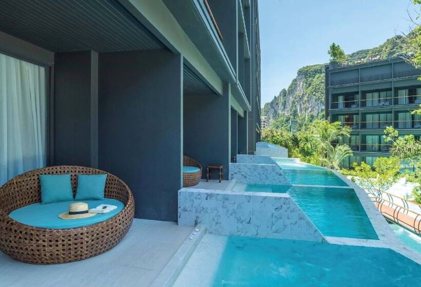 풀장 전망 디럭스 룸, Panan Krabi Resort   Sha Extra Plus