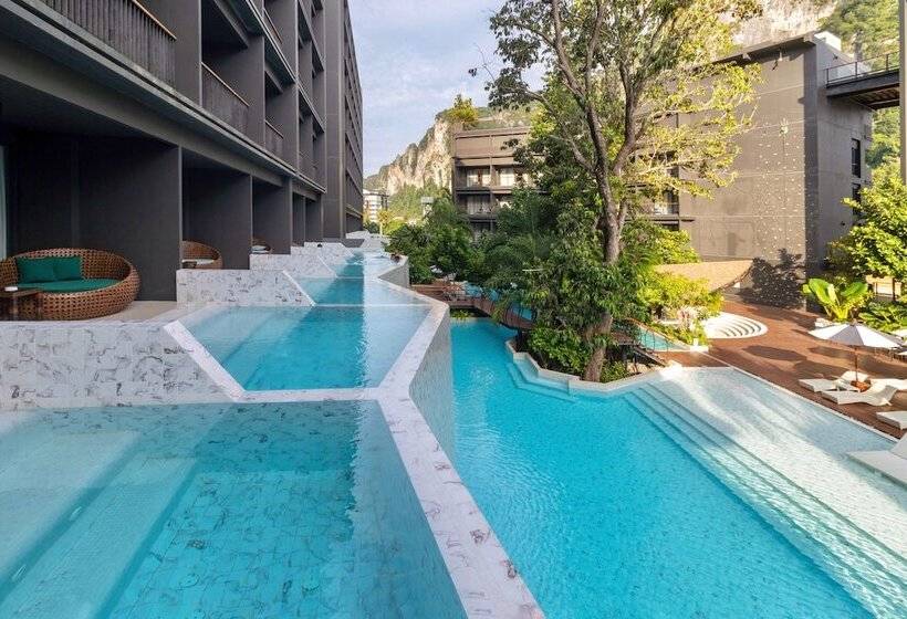 풀장 전망 디럭스 룸, Panan Krabi Resort   Sha Extra Plus