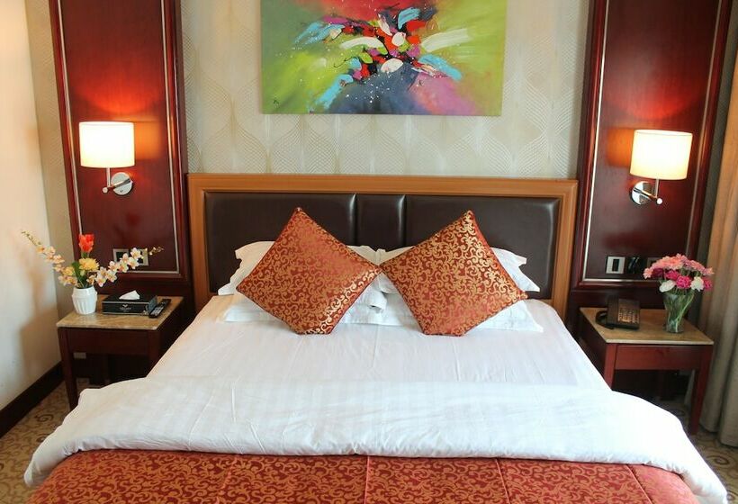 Люкс Повышенной Комфортности, Velvet Hotel Jeddah