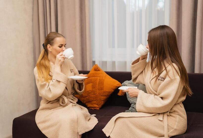 침실 2개 아파트, & Spa Deninna