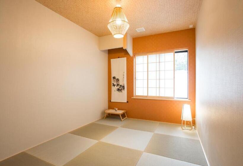Quarto Triplo Estandar, Mulan Hostel