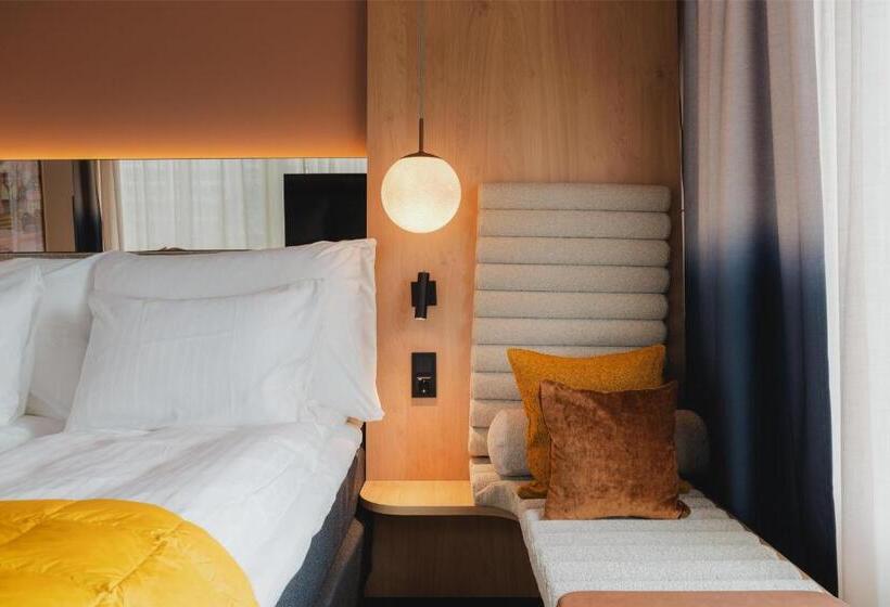 Quarto Superior Cama King, The Dock 69 39 By Scandic