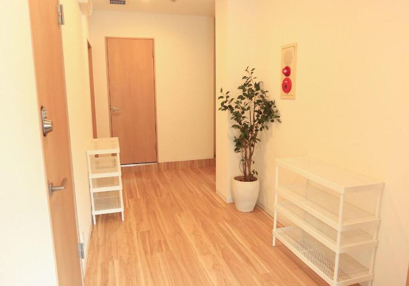 غرفة سوبيريور, Coins Hostel Tenjin