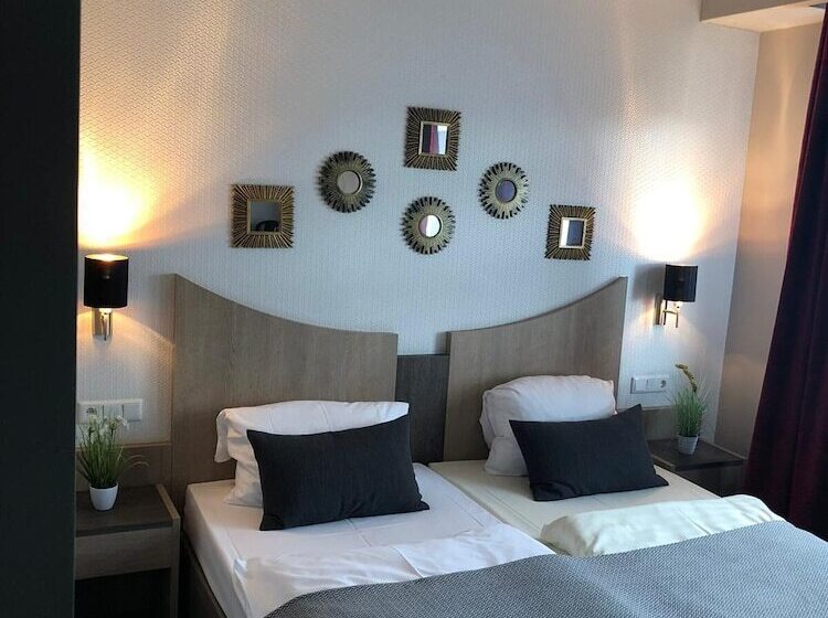 اتاق لوکس, Athen Kelsterbach Frankfurt Airport