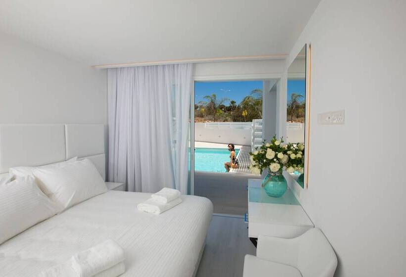 전용 풀장 스위트, Napa Suites
