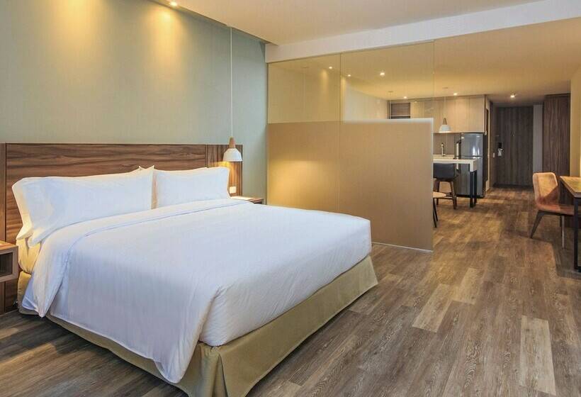 Номер Executive, Novotel Medellin El Tesoro
