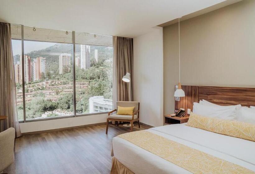 Номер Executive Кровать Кинг, Novotel Medellin El Tesoro
