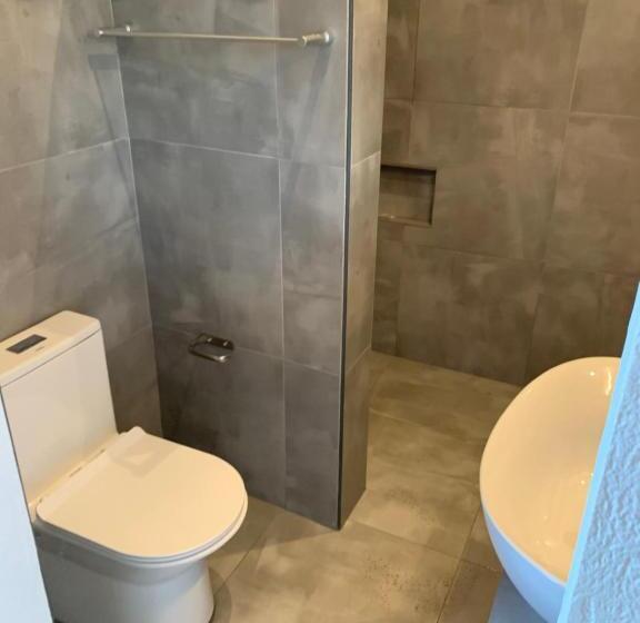 Четырехместный Номер Deluxe, Crown Malapascua