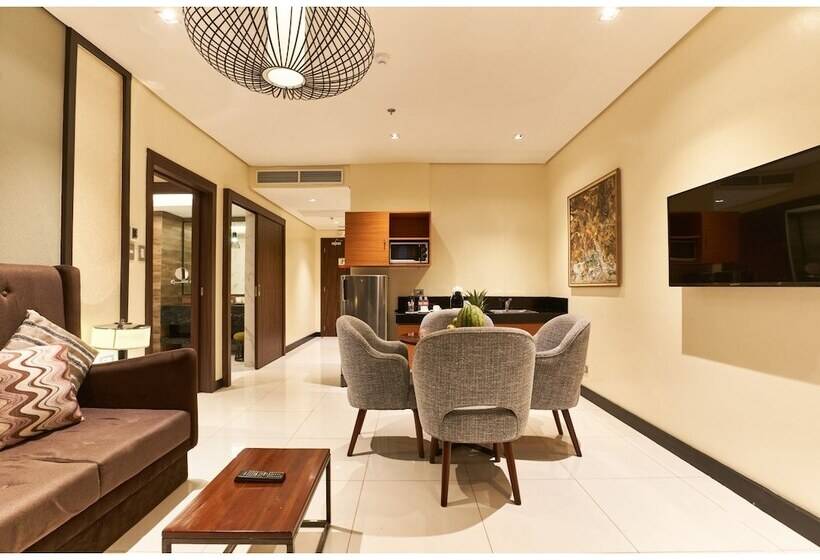 스위트, Summit Hotel Tacloban