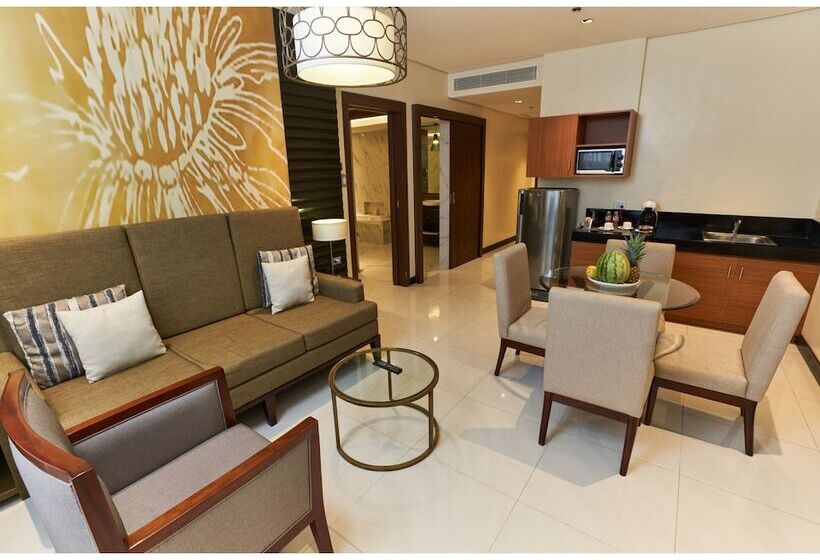 스위트, Summit Hotel Tacloban