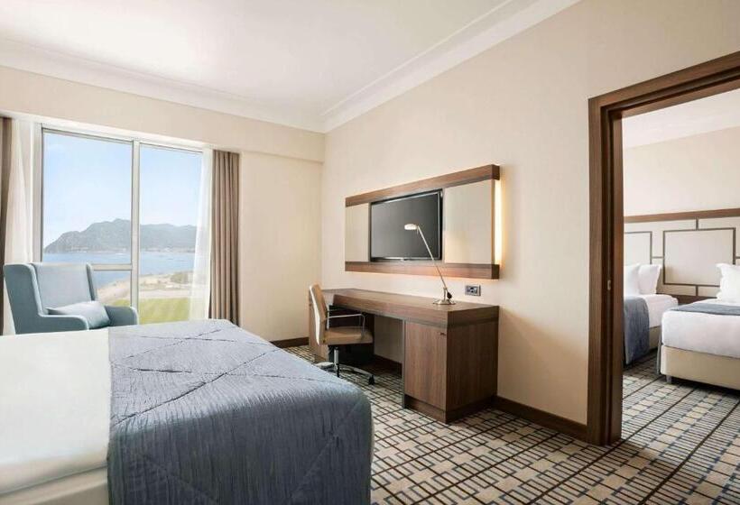 سوییت خانوادگی, Ramada Plaza By Wyndham Rize