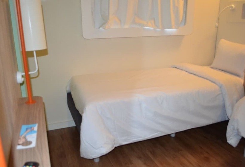 Апартаменты 1 Спальня, Ibis Budget Divinopolis