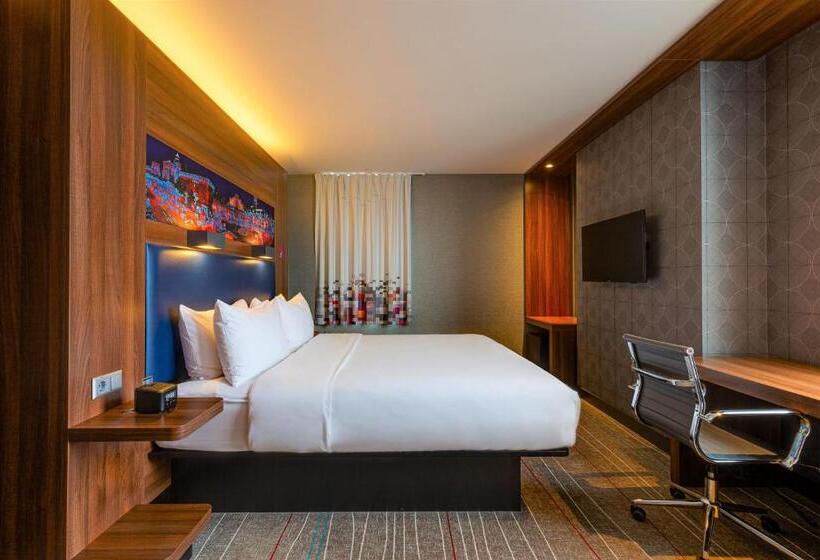 اتاق استاندارد با تخت بزرگ, Sky Loft Hotel Kyiv By Rixwell International