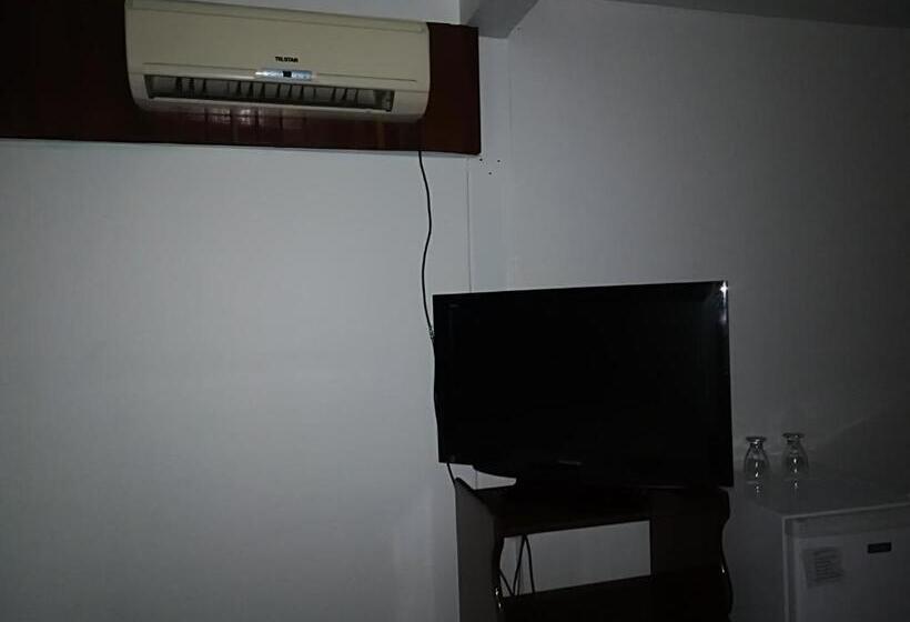 غرفة قياسية, Don Robert