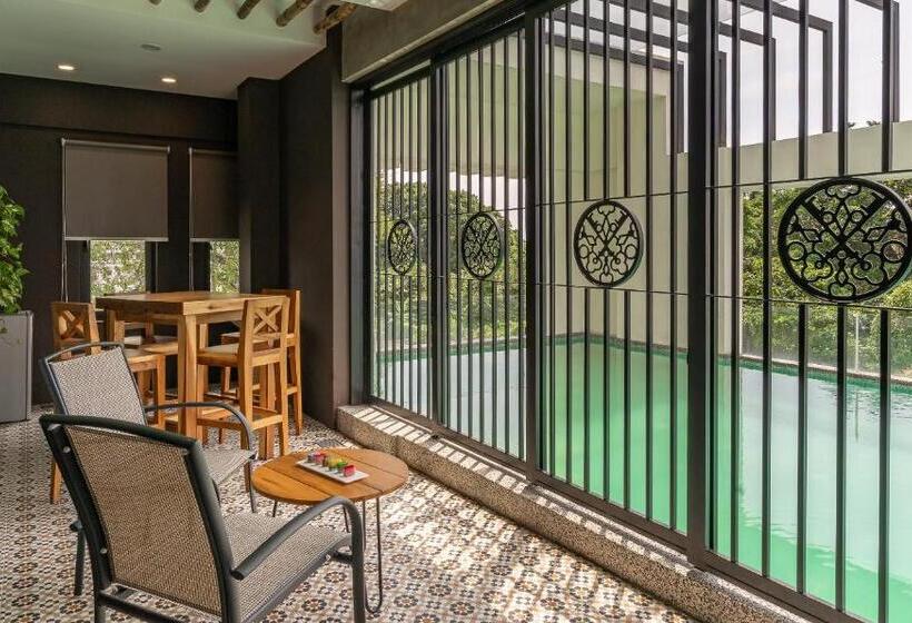 سوییت, Treasures Hotel And Suites