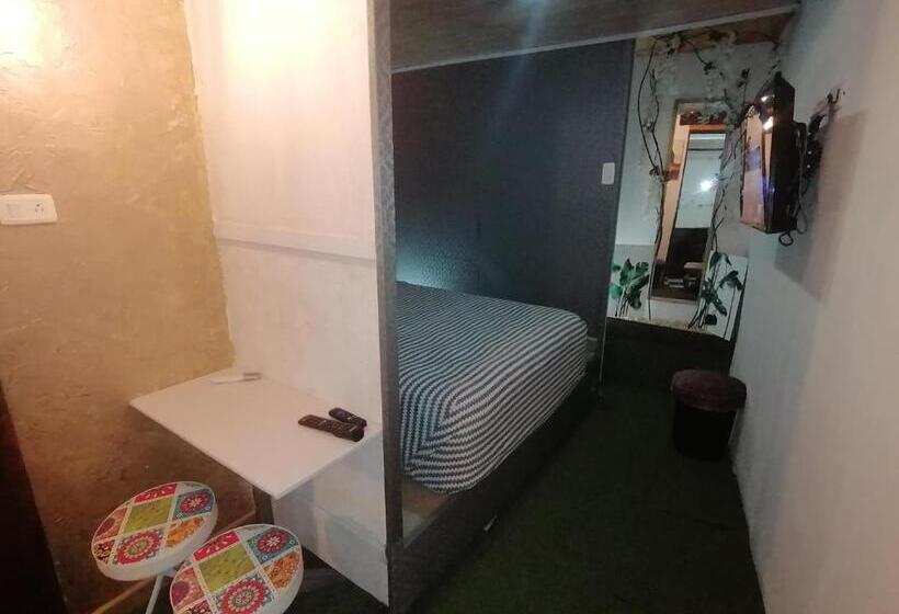 스탠다드 룸, Hostel La Antigua Capsula