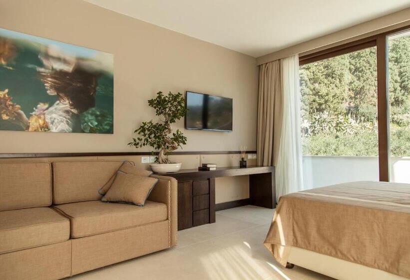 Полулюкс Вид на Сад, Ngonia Bay Boutique