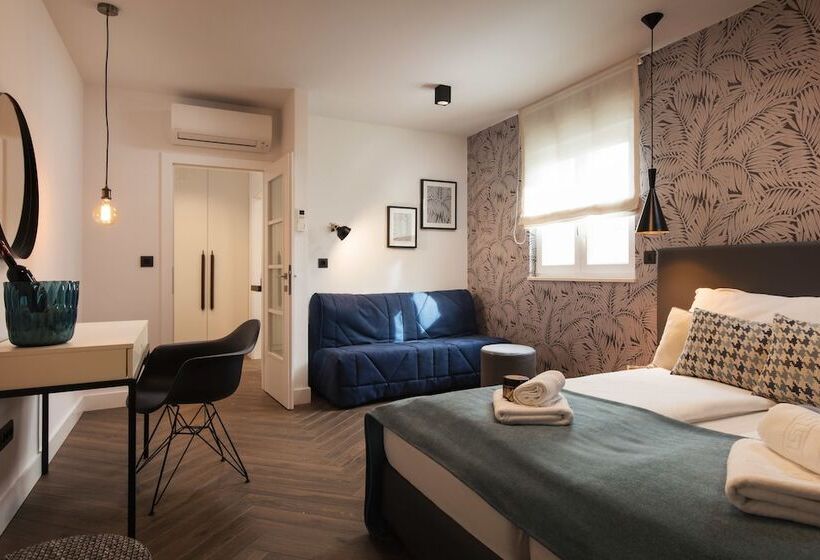 Номер Deluxe Вид на Море, Luxury Villa Karla