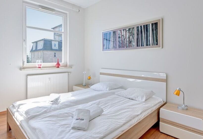 Апартаменты Комфорт 1 Спальня, Dom & House   Apartments Parkur