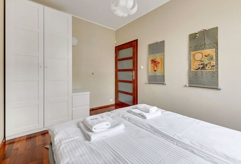 Апартаменты Comfort 2 Спальни, Dom & House   Apartments Parkur
