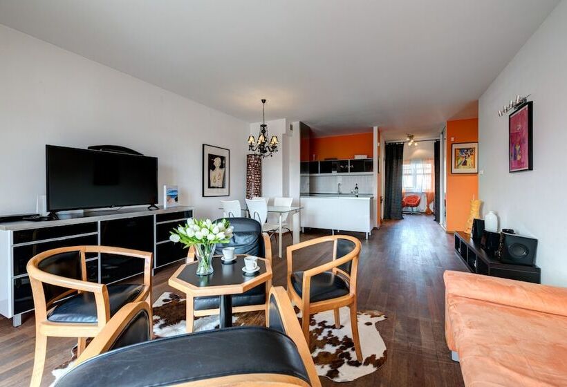Апартаменты Внутренние 1 Спальня, Dom & House   Apartments Parkur
