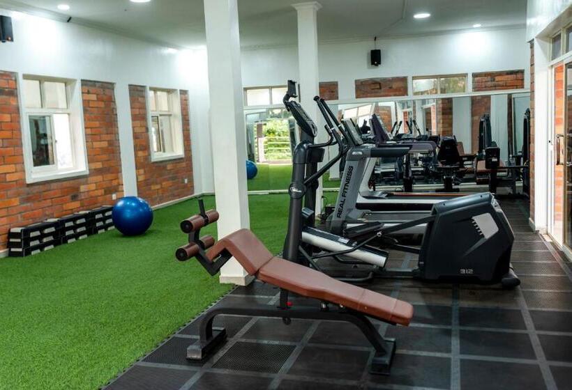 اتاق استاندارد یک تخته با بالکن, Dove Hotel Kigali