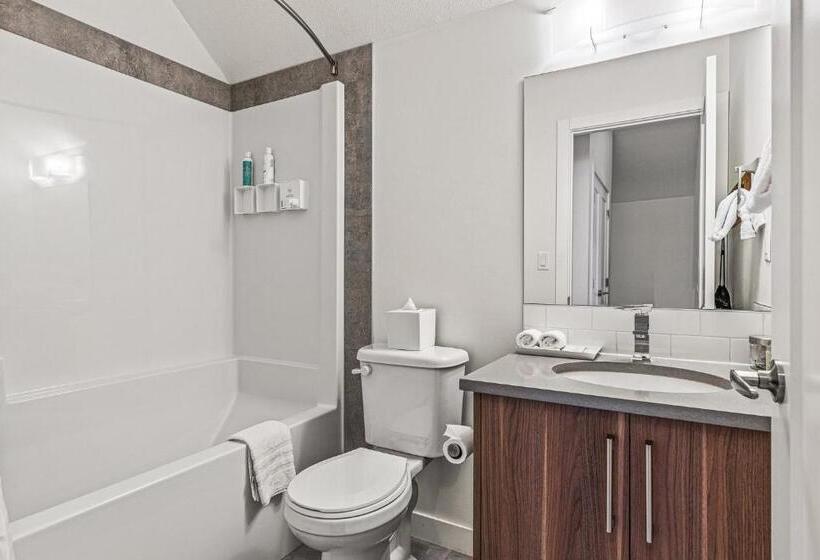 ３ベッドルームアパートメント, Basecamp Resorts Canmore