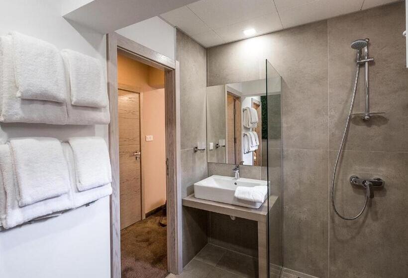 آپارتمان 1 خوابه با بالکن, Caro Apartments & Rooms