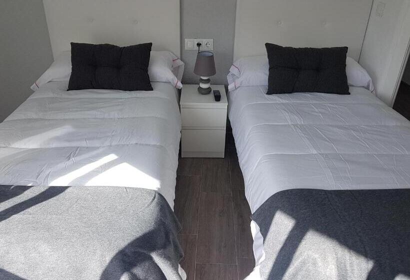 스탠다드 룸 공동 욕실, Guesthouse Central