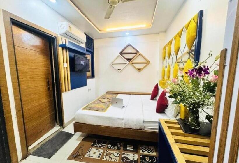 Pokój Deluxe, Staybook Hotel Jai Balaji New Delhi Railway Station