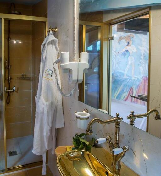 Люкс Вид на Море, Leda Suites