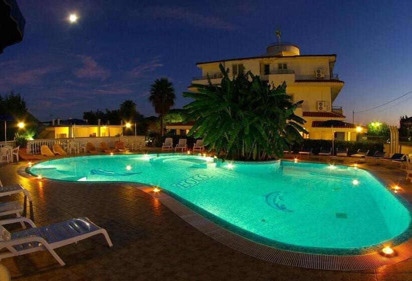 Апартаменты 1 Спальня Вид на Море, Graceland Rooms And Suites
