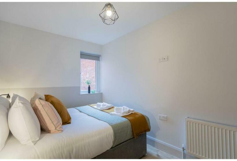 Апартаменты 1 Спальня, Central Belfast Apartments: 7 Camden Street