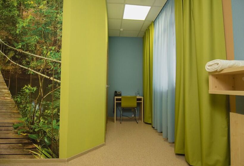 اتاق استاندارد یک نفره, Medical Hotel & Spa