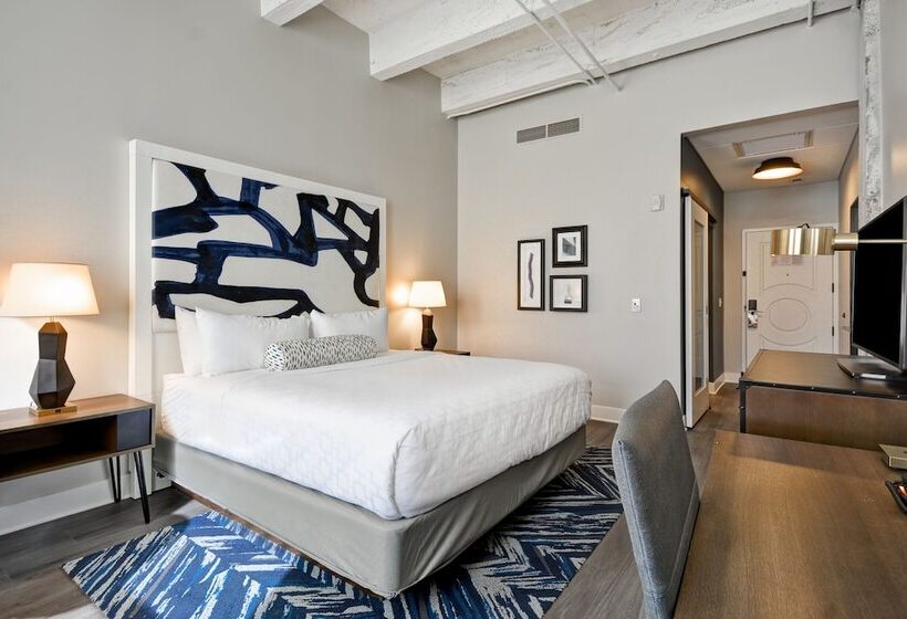 Номер Стандарт, Indigo Kansas City   The Crossroads, An Ihg