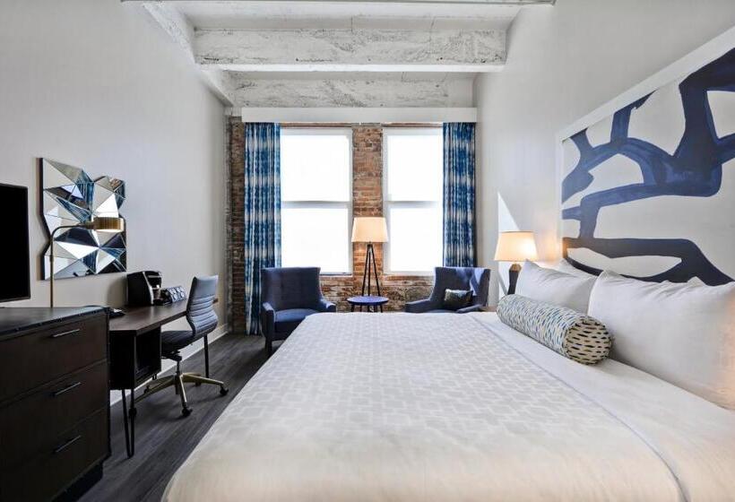 Номер Стандарт Кровать Кинг Адаптированный для Инвалидов, Indigo Kansas City   The Crossroads, An Ihg