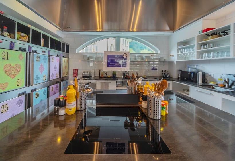 Семейный Номер, Grand Your Home With Common Kitchens With Self Check In
