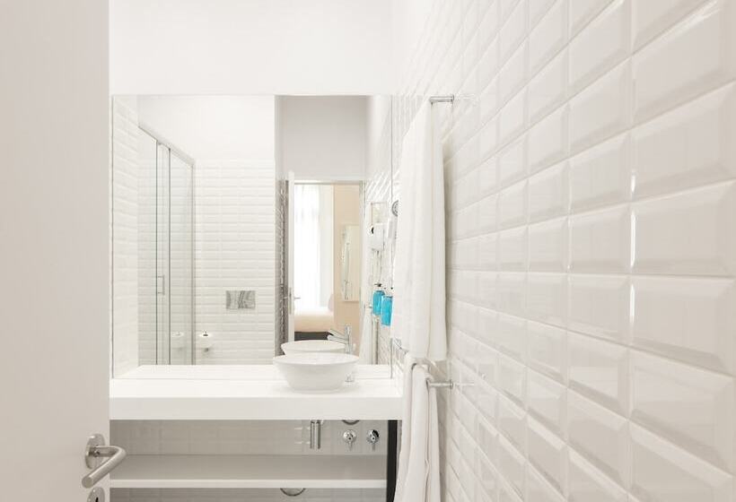 스탠다드 스튜디오, Lisbon Serviced Apartments   Chiado Emenda