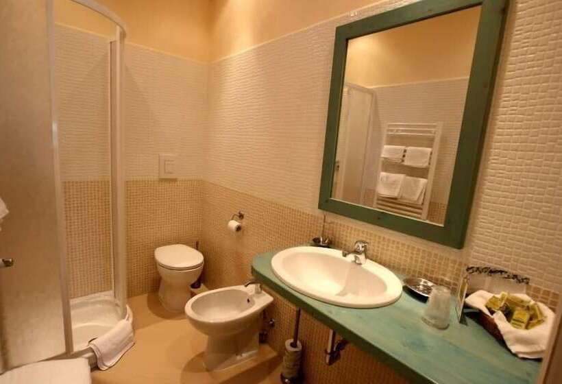 Quarto Estandar, Agriturismo Peretti