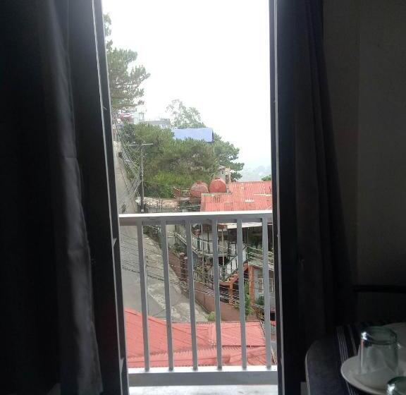스탠다드 스튜디오 (전망), De Hagan Transient Baguio City