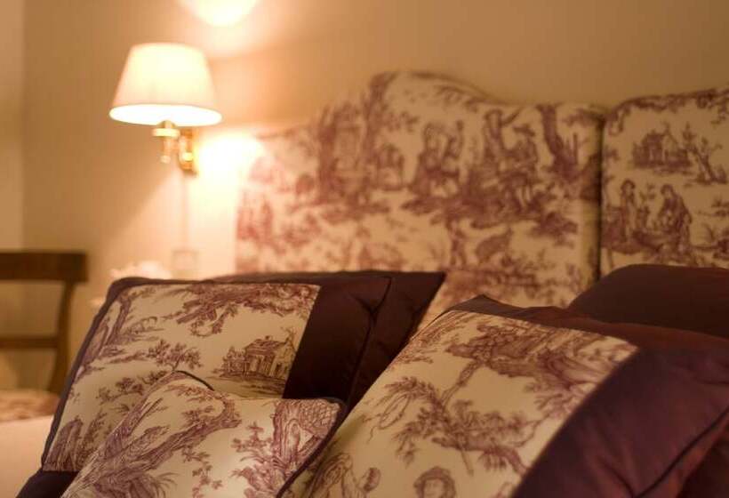 سوییت جونیور, Villa Il Castagno Wine & Resort