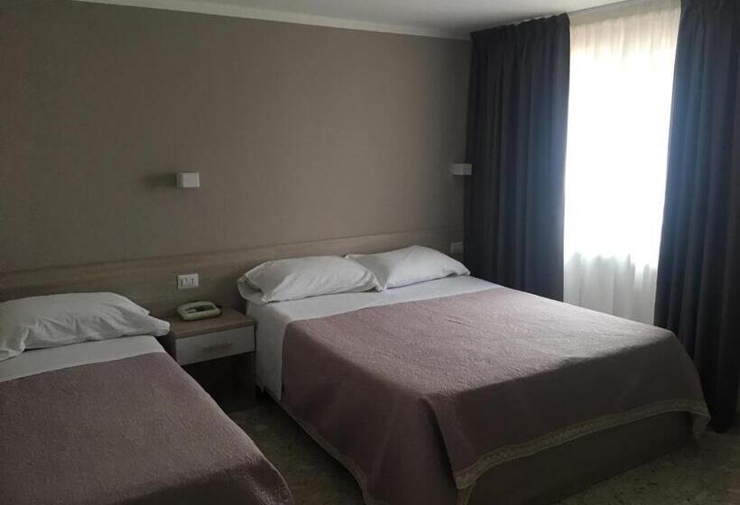 Номер Стандарт, Piccolo Hotel Lamezia