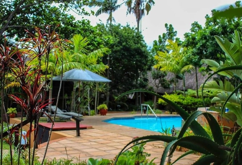 Номер Стандарт, Amazulu Lodge