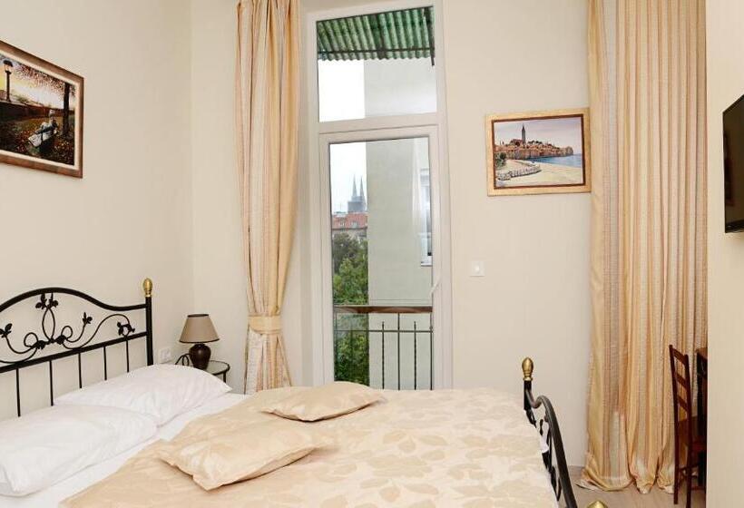 اتاق استاندارد, Apartments & Rooms Flowers