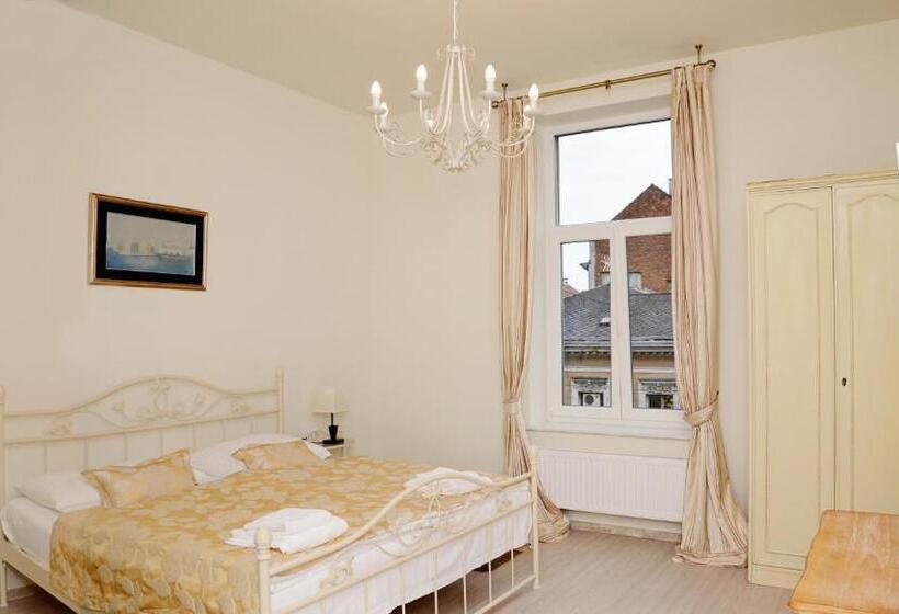 اتاق استاندارد, Apartments & Rooms Flowers