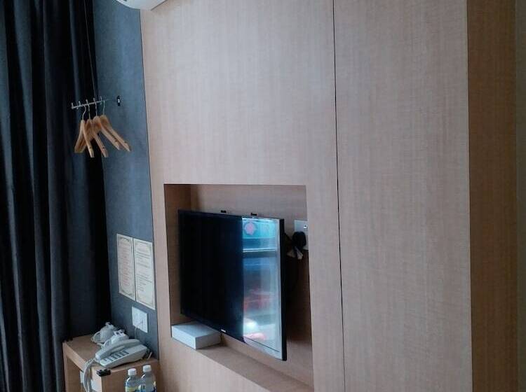 패밀리 룸, Kyoto Boutique
