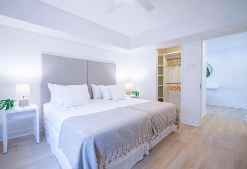 آپارتمان 1 خوابه با چشم‌انداز استخر, Mullins Grove Luxury Apartments
