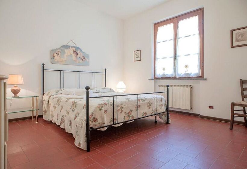 Апартаменты 3 Спальни, Azienda Agricola E Agriturismo Vallorsi
