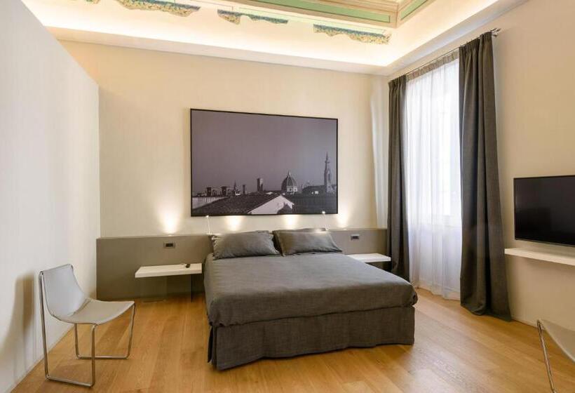 Люкс с Балконом, Palazzo Vasarri   Luxury Design Suites